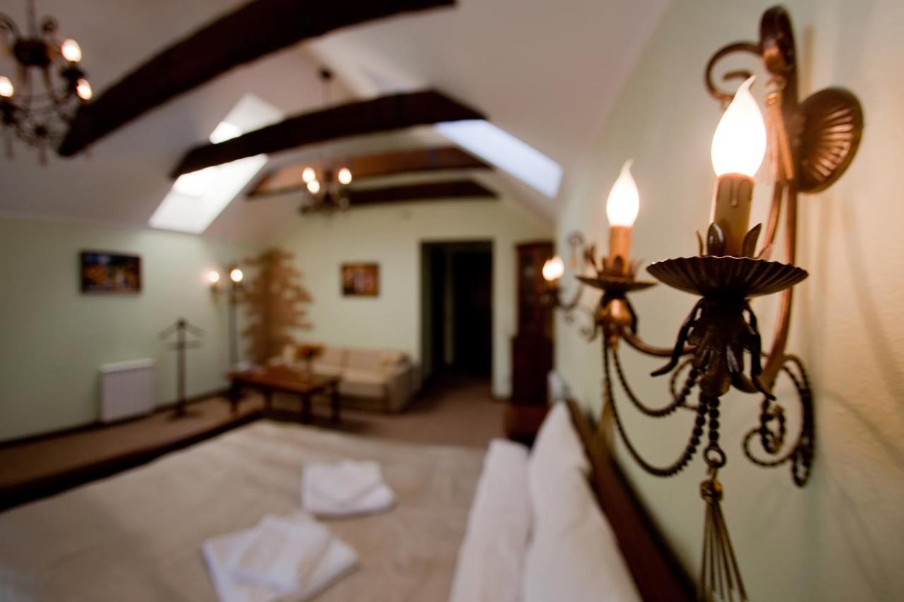 Villa Oselya Kiev Buitenkant foto