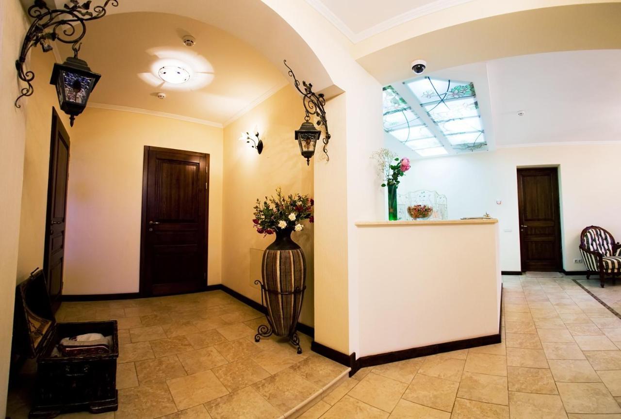 Villa Oselya Kiev Buitenkant foto